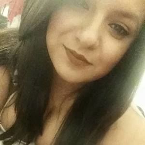 Meet your Posher, Esmeralda