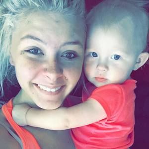 Meet your Posher, Jade