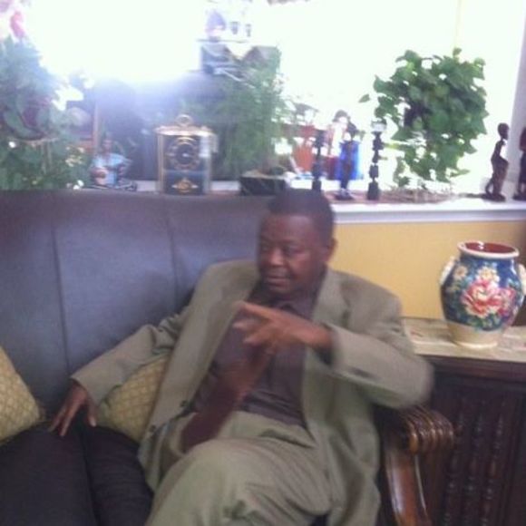 Meet your Posher, Abu