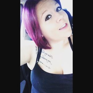 Meet your Posher, Lauren