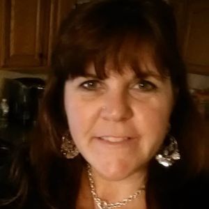 Meet your Posher, Laurie