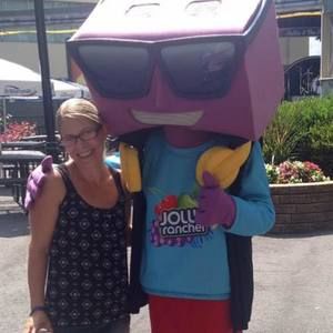 Meet your Posher, Kristine