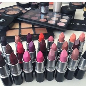 Meet your Posher, Felisha