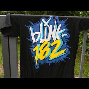 Blink-182 shirt