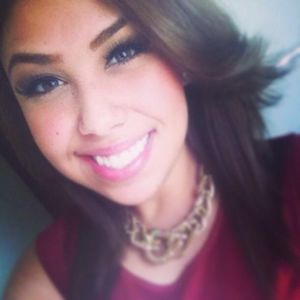 Meet your Posher, Laura