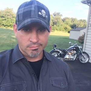 Meet your Posher, Troy