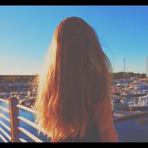 Meet your Posher, Lauren