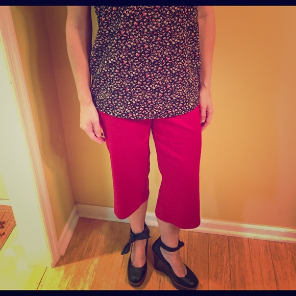 Cropped Red Dress Pants NWT!!