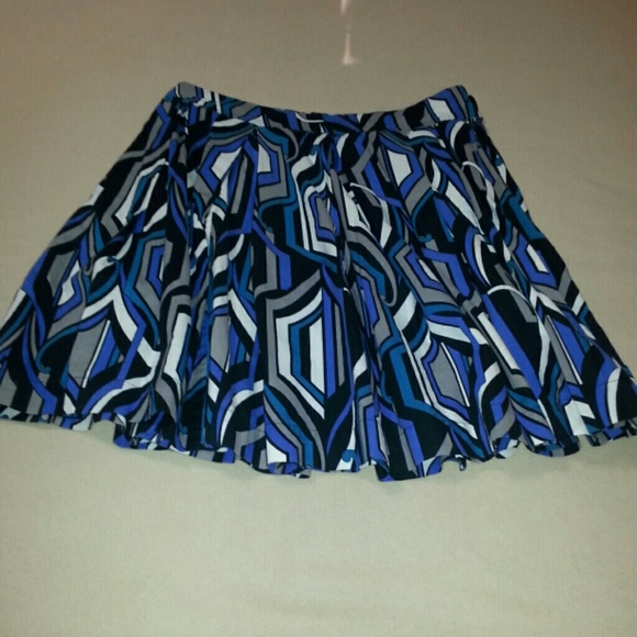🌞 Cute colorful skirt has side zip and button