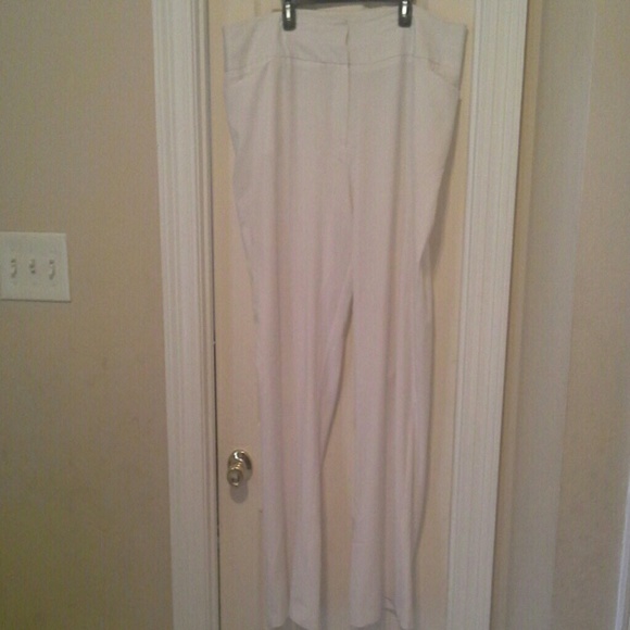 Ashley Stewart size 22 White dress pants**FLASHSAL