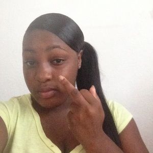 Meet your Posher, Brianna