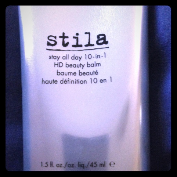 Stila Stay all day 10-in-1 HD beauty balm