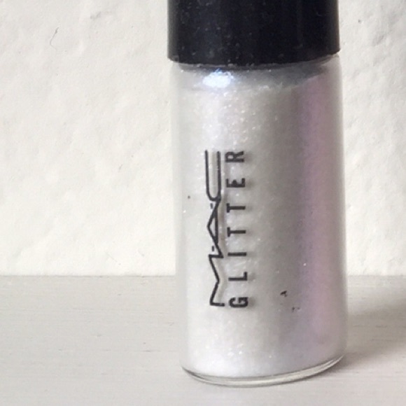 MAC Cosmetics Pigments Sized To Go - Picture 1 of 2