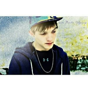 Meet your Posher, Ethan