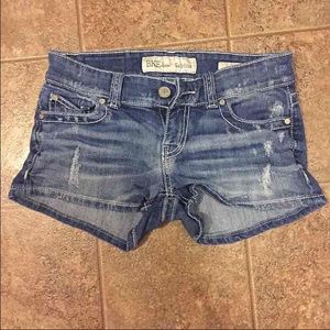 BKE Sabrina shorts size 26