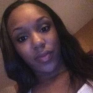 Meet your Posher, Simone