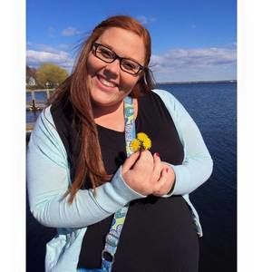 Meet your Posher, Cassandra