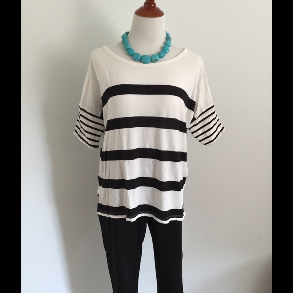 GAP Tops - GAP Striped Tee