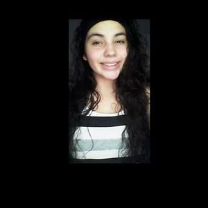 Meet your Posher, Cynthia