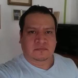 Meet your Posher, Manuel