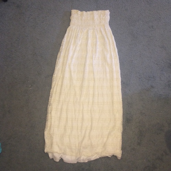 Lace strapless maxi dress