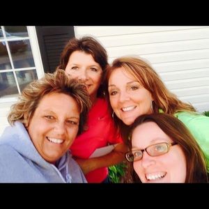 Meet your Posher, Jenny