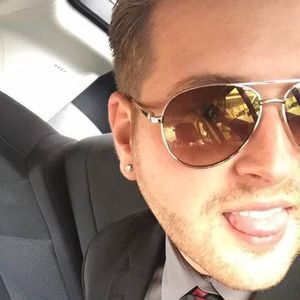 Meet your Posher, Johnny