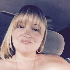 Meet your Posher, Jennie