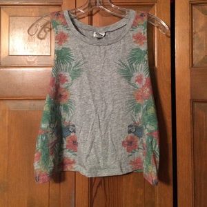 Bundle! Pink crop tank and H&M Love Tank!