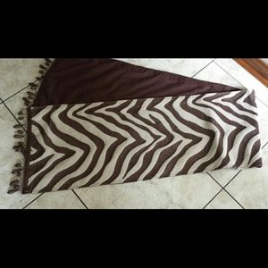 Runner from Kirklands