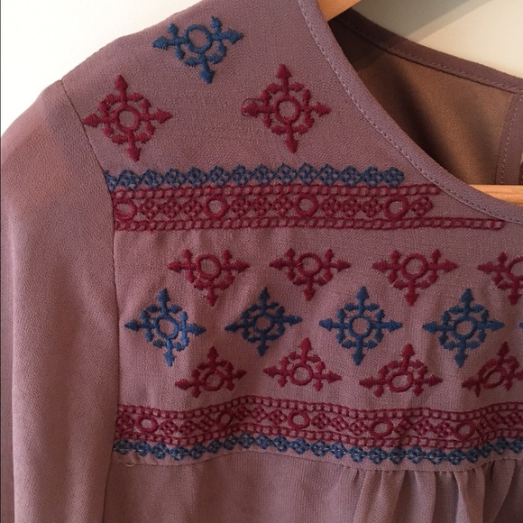 Taupe Bell Sleeve Dress NWT - Picture 3 of 3