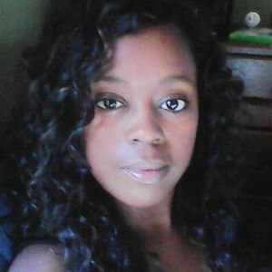 Meet your Posher, Candace