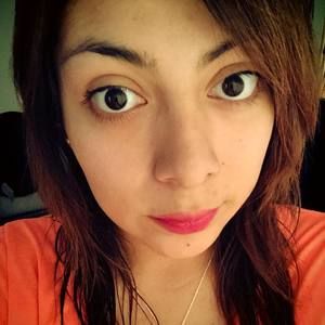 Meet your Posher, Daniela