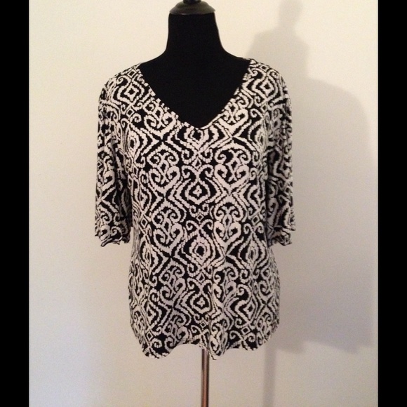 Chico's Travelers Patterned Top