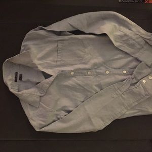 Theory button down