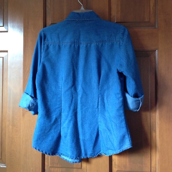 Denim button up - Picture 3 of 3