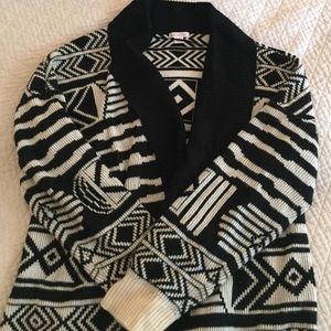 Xhiliration | Oversized sweater 🍂🍁