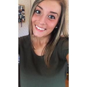 Meet your Posher, Leanna