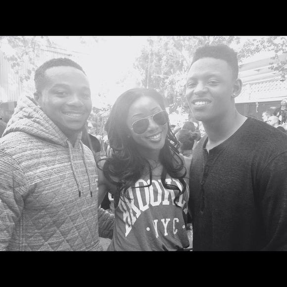 ♠️Meet Your Seller♠️ - Picture 4 of 7