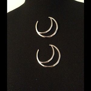 Stunning Vince Camuto Hoops