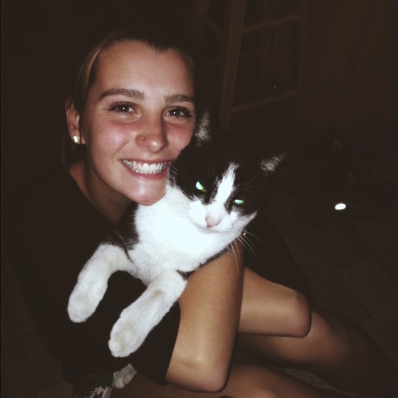 Meet your Posher, Rachel