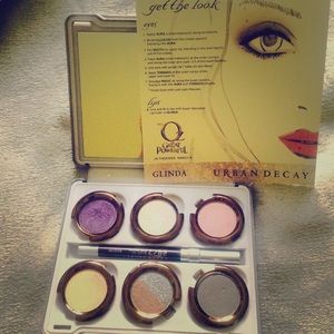 Urban Decay "The Glinda Palette"