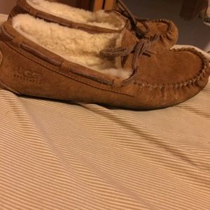 Chestnut Ugg moccasins size 7