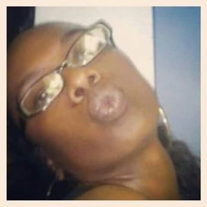 Meet your Posher, Lydia