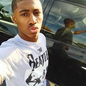 Meet your Posher, Aaron