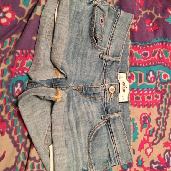 light wash hollister shorts
