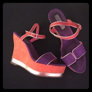 Jennifer Lopez wedges