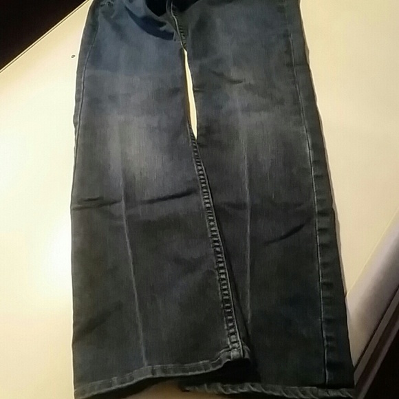 Jeans - Picture 2 of 4