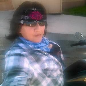 Meet your Posher, Lorie