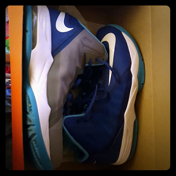 Shoes worn once